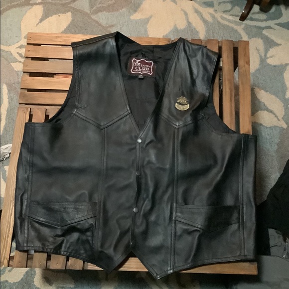 Leather Motorcycle Vest - Picture 2 of 4